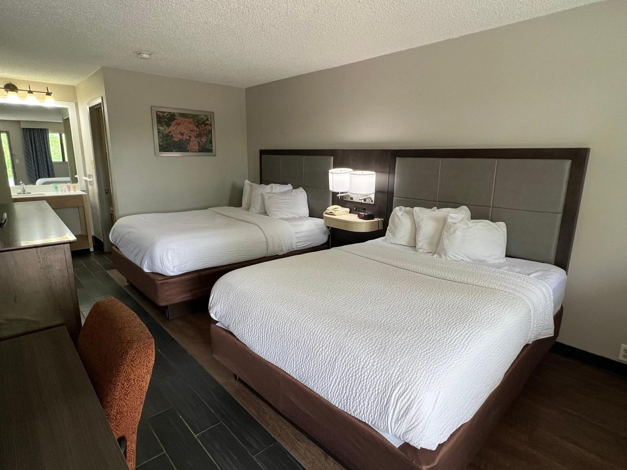 Days Inn & Suites By Wyndham Monroe Dış mekan fotoğraf
